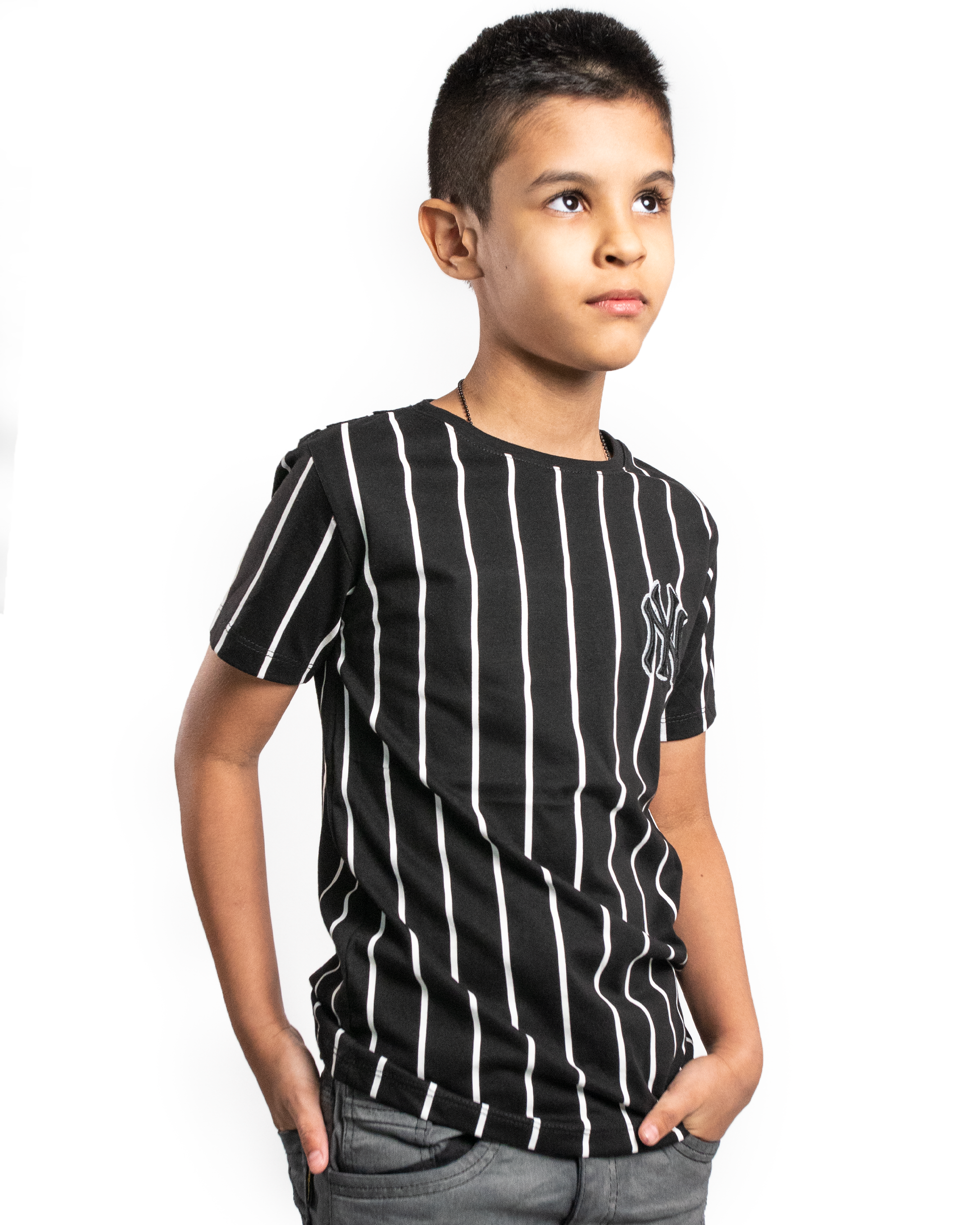 Camiseta top negra niño